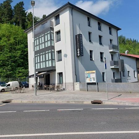 Pension Amorrortu Lemona Arraibi Екстер'єр фото