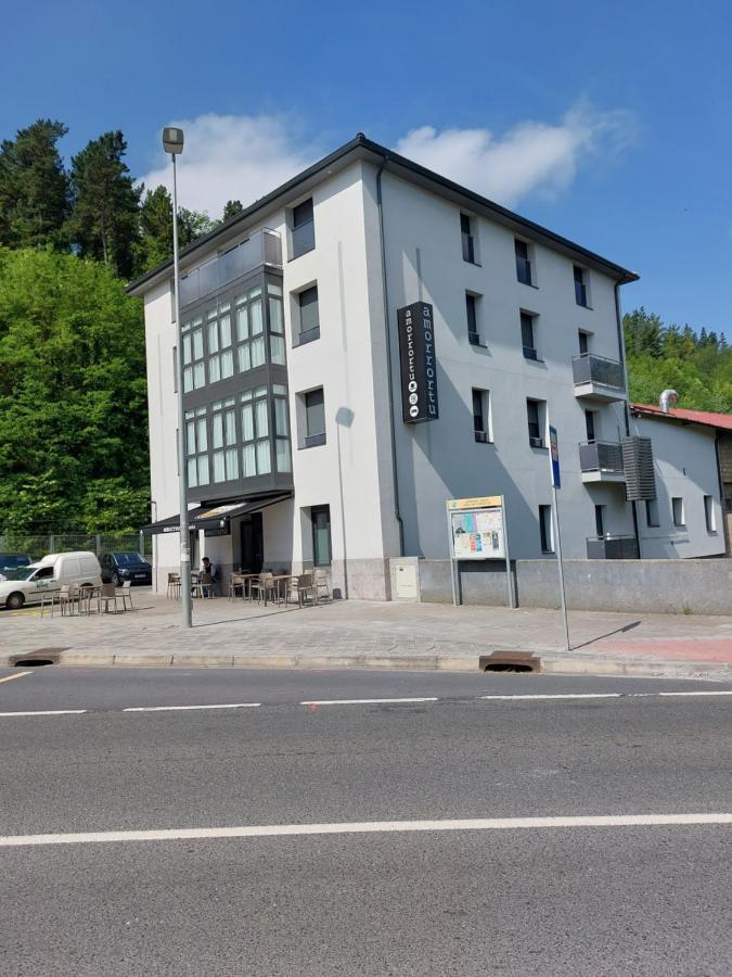 Pension Amorrortu Lemona Arraibi Екстер'єр фото